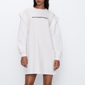 NWT Zara Text print plush dress
